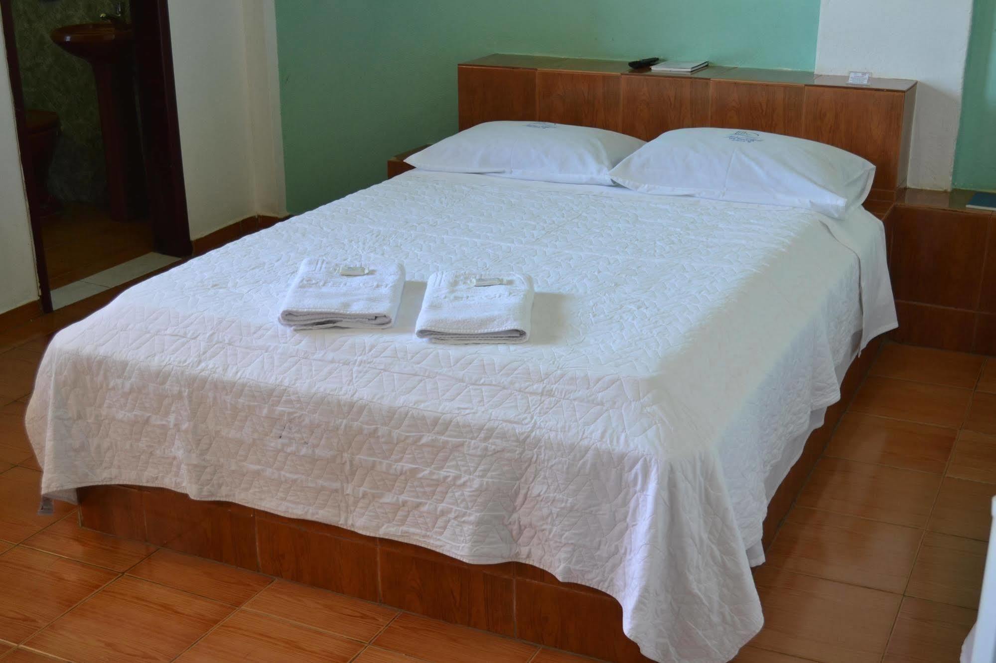 Hotel Chale Ji-Paraná エクステリア 写真